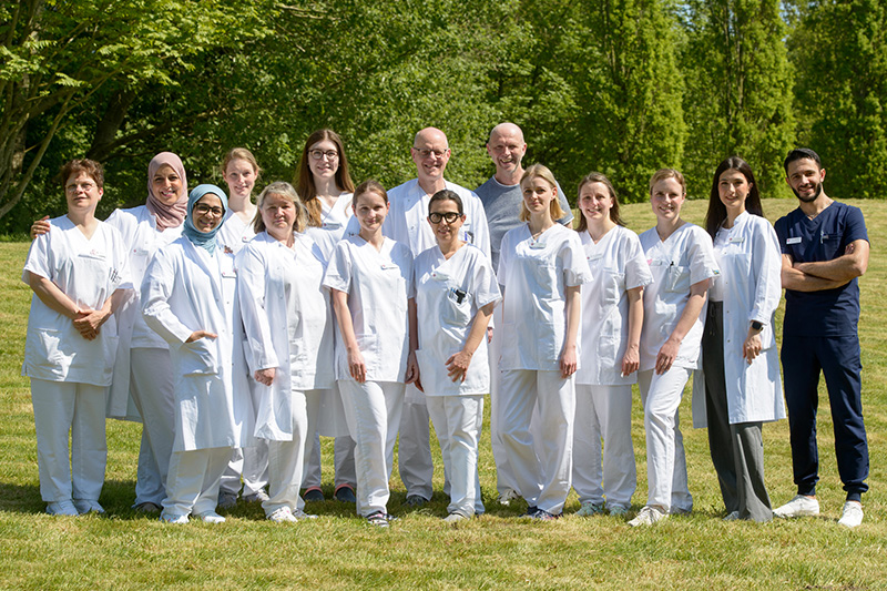 Gruppenfoto vom Team der Klinik für Gynäkologie am Klinikum Bremerhaven-Reinkenheide (Foto: Schimanke) Gruppenfoto vom Team der Klinik für Gynäkologie am Klinikum Bremerhaven-Reinkenheide (Foto: Schimanke)