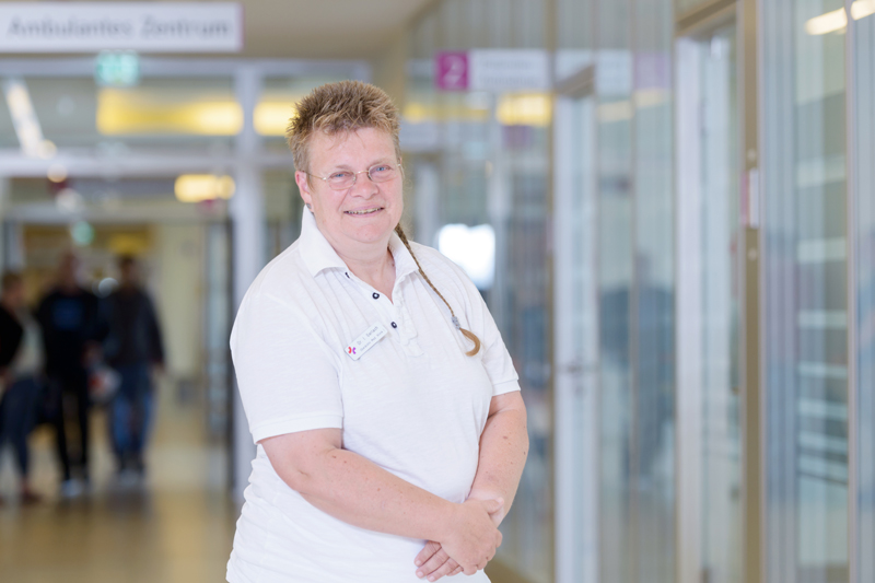 Dr. med. Iris Gerlach, Oberärztin in der Klinik für Gastroenterologie, Pneumologie, Onkologie, Diabetologie am Klinikum Bremerhaven-Reinkenheide (Foto: Antje Schimanke)