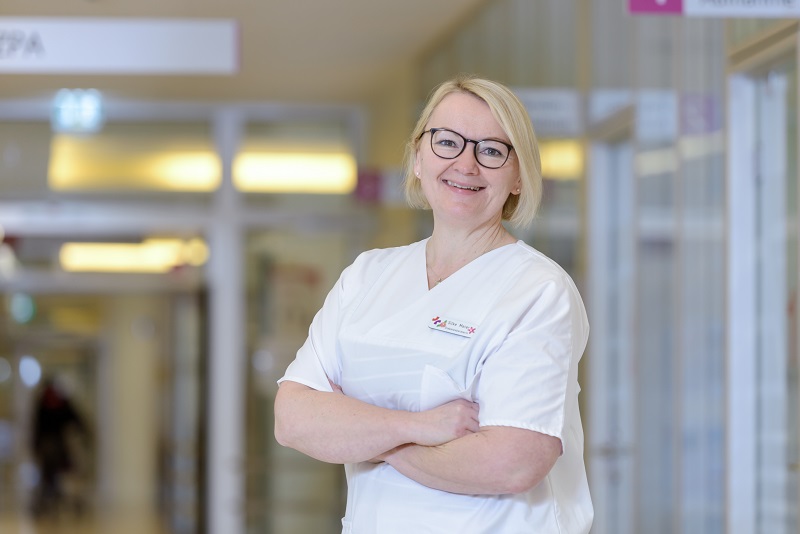 Silke Meier, Krankenschwester und Diabetesberaterin in der Klinik für Kinder- und Jugendmedizin am Klinikum Bremerhaven-Reinkenheide (Foto: Antje Schimanke) Silke Meier, Krankenschwester und Diabetesberaterin in der Klinik für Kinder- und Jugendmedizin am Klinikum Bremerhaven-Reinkenheide (Foto: Antje Schimanke)
