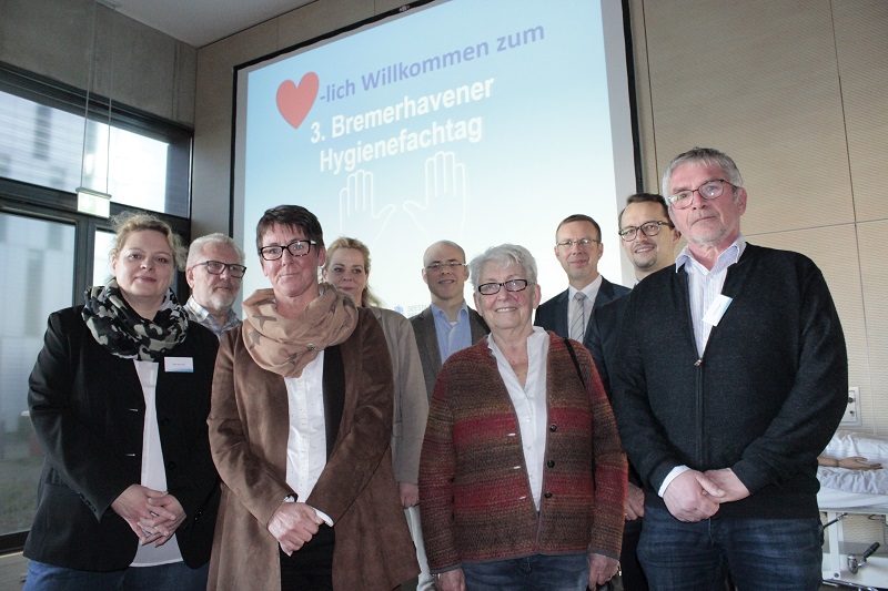 Gruppenfoto vom 3. Bremerhavener Hygienefachtag Gruppenfoto vom 3. Bremerhavener Hygienefachtag