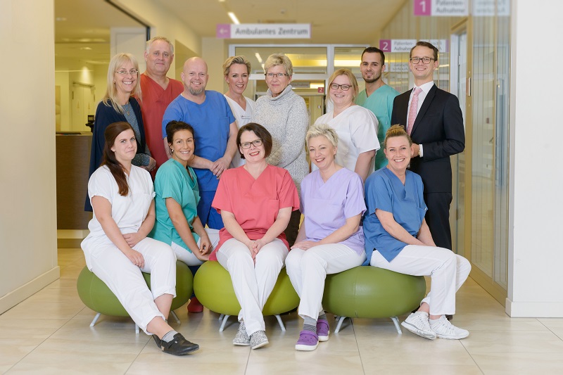 Gruppenfoto des Pflegemanagements am Klinikum Bremerhaven-Reinkenheide (Foto: Antje Schimanke) Gruppenfoto des Pflegemanagements am Klinikum Bremerhaven-Reinkenheide (Foto: Antje Schimanke)